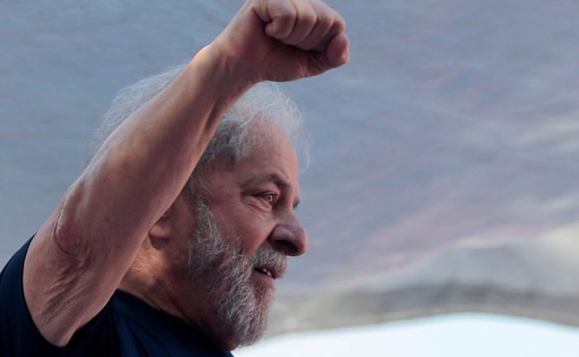 Pesquisa Real Time Big Data aponta empate técnico entre Flávio Bolsonaro e Lula no segundo turno