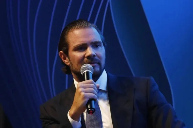 Vorcaro recebe advogado na PF em meio à expectativa de delação premiada