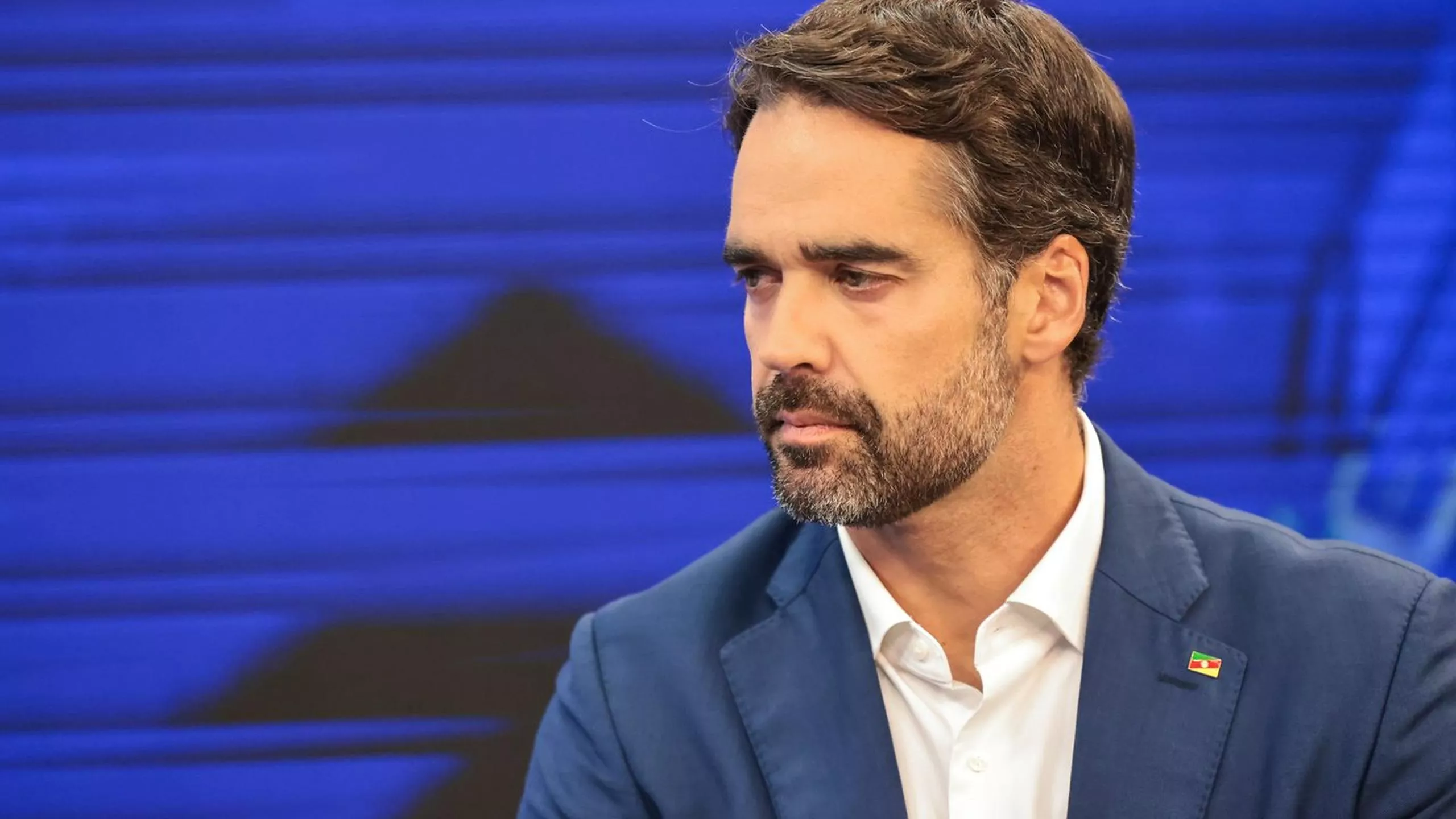 Eduardo Leite oficializa pré-candidatura presidencial e lança “manifesto ao Brasil”