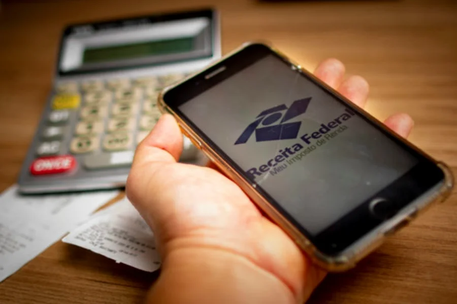 Receita libera consulta a lote especial de cashback do IR nesta quarta
