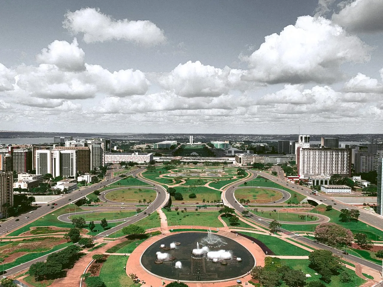 Brasília mantém vocação de acolher brasileiros em busca de recomeços