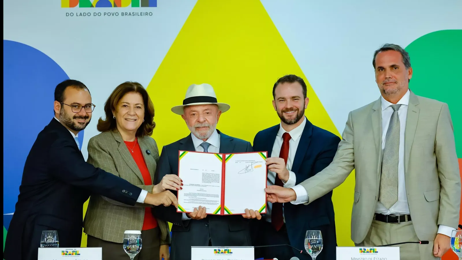 Renegociação de dívidas de até R$ 15 mil e bloqueio de bets; saiba tudo sobre o Desenrola 2.0