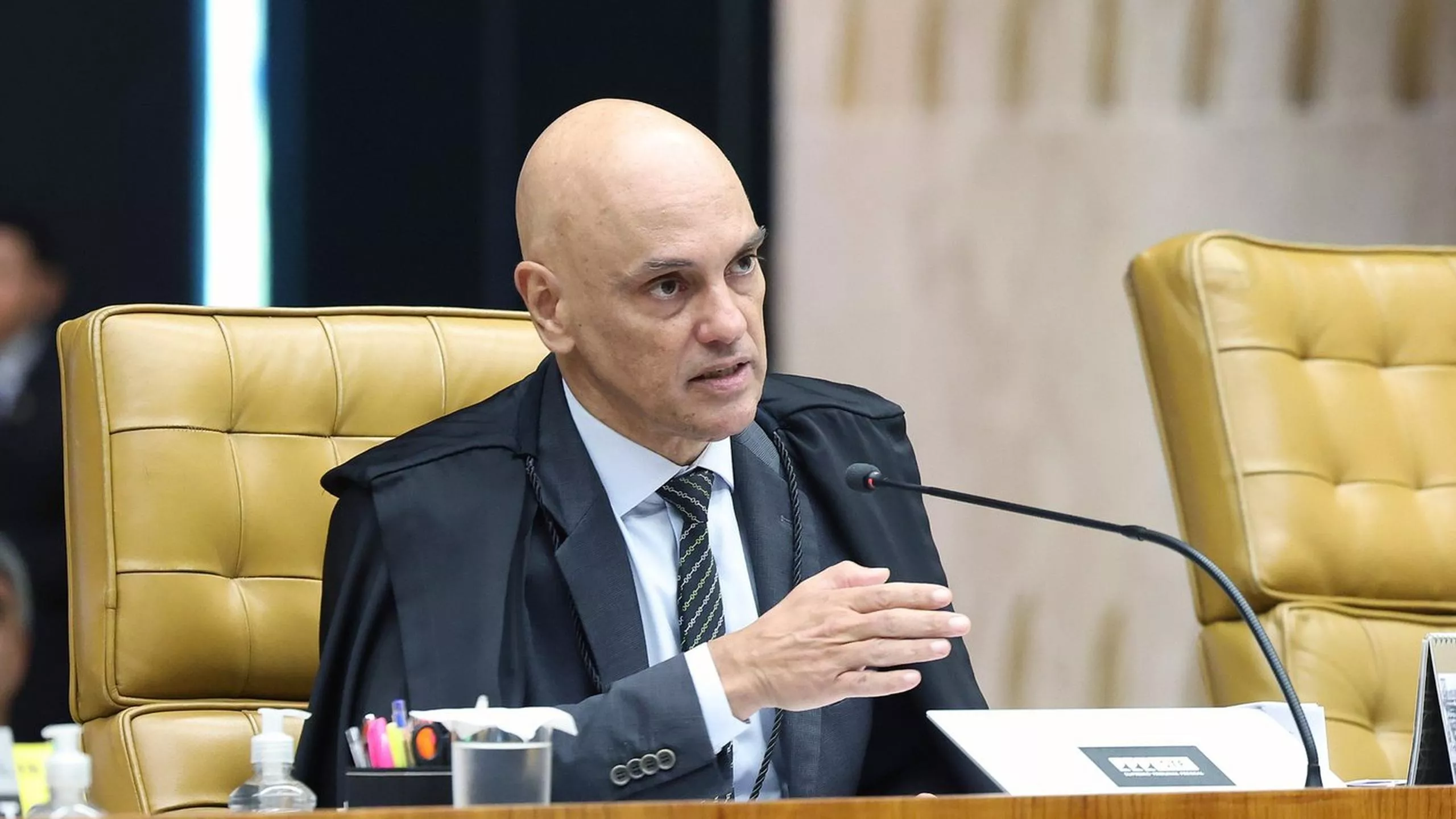 Vorcaro diz, em proposta de delação, que contratou Viviane Barci para ter proximidade com Alexandre de Moraes