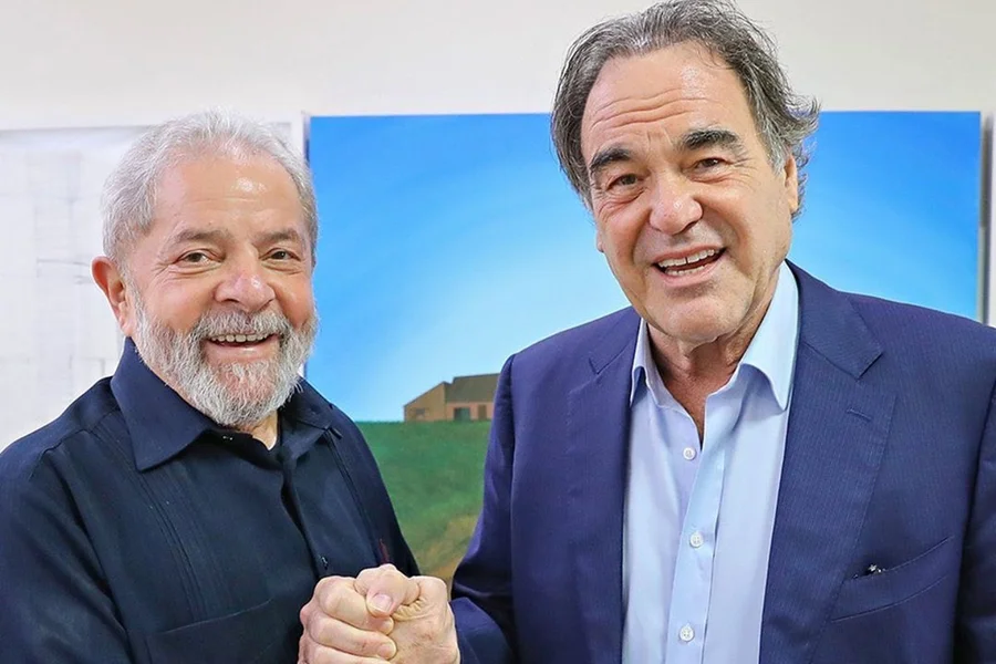 Diretor de filme de Lula nega ter recebido dinheiro de Vorcaro e ameaça processo