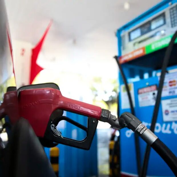 Governo calcula que aumento de etanol na gasolina vai reduzir 454 milhões de litros em importação