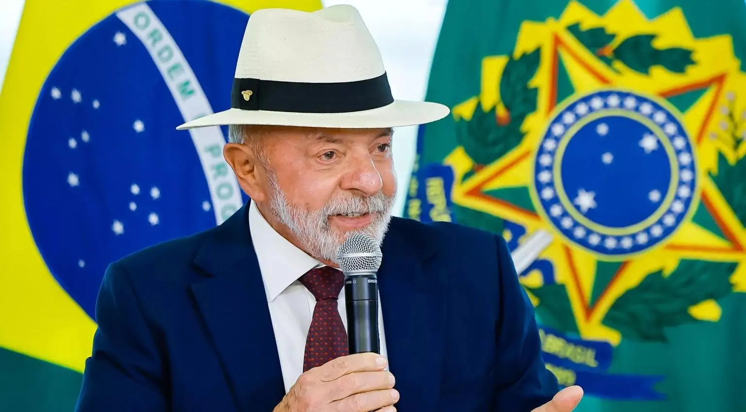 Lula prepara pacote de quase R$ 1 bilhão para segurança pública