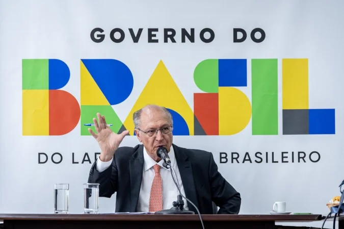 Alckmin defende mandatos para ministros do STF após rejeição de Messias