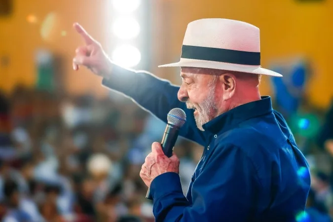 Lula faz apelo contra violência doméstica: “Nenhum homem é dono de mulher”