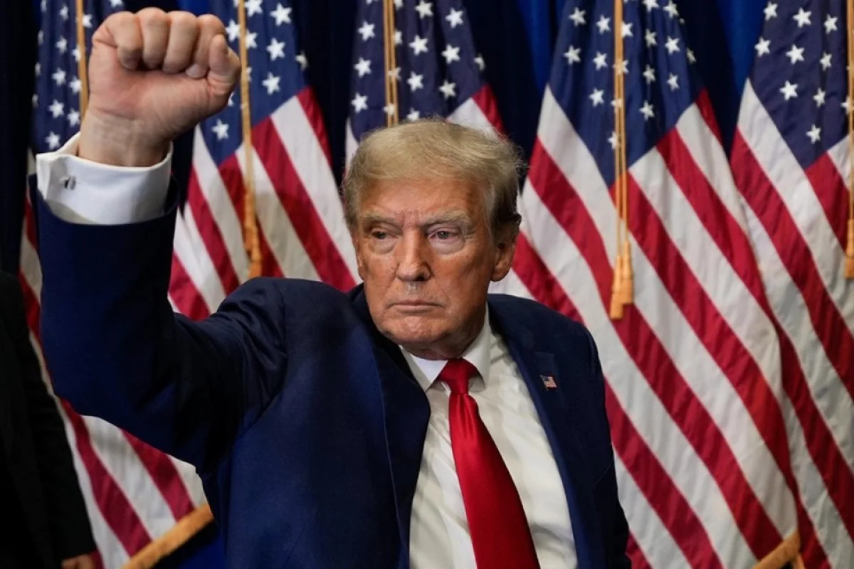 Trump afirma que, sem acordo de paz, Irã seria atacado por mais 2 anos