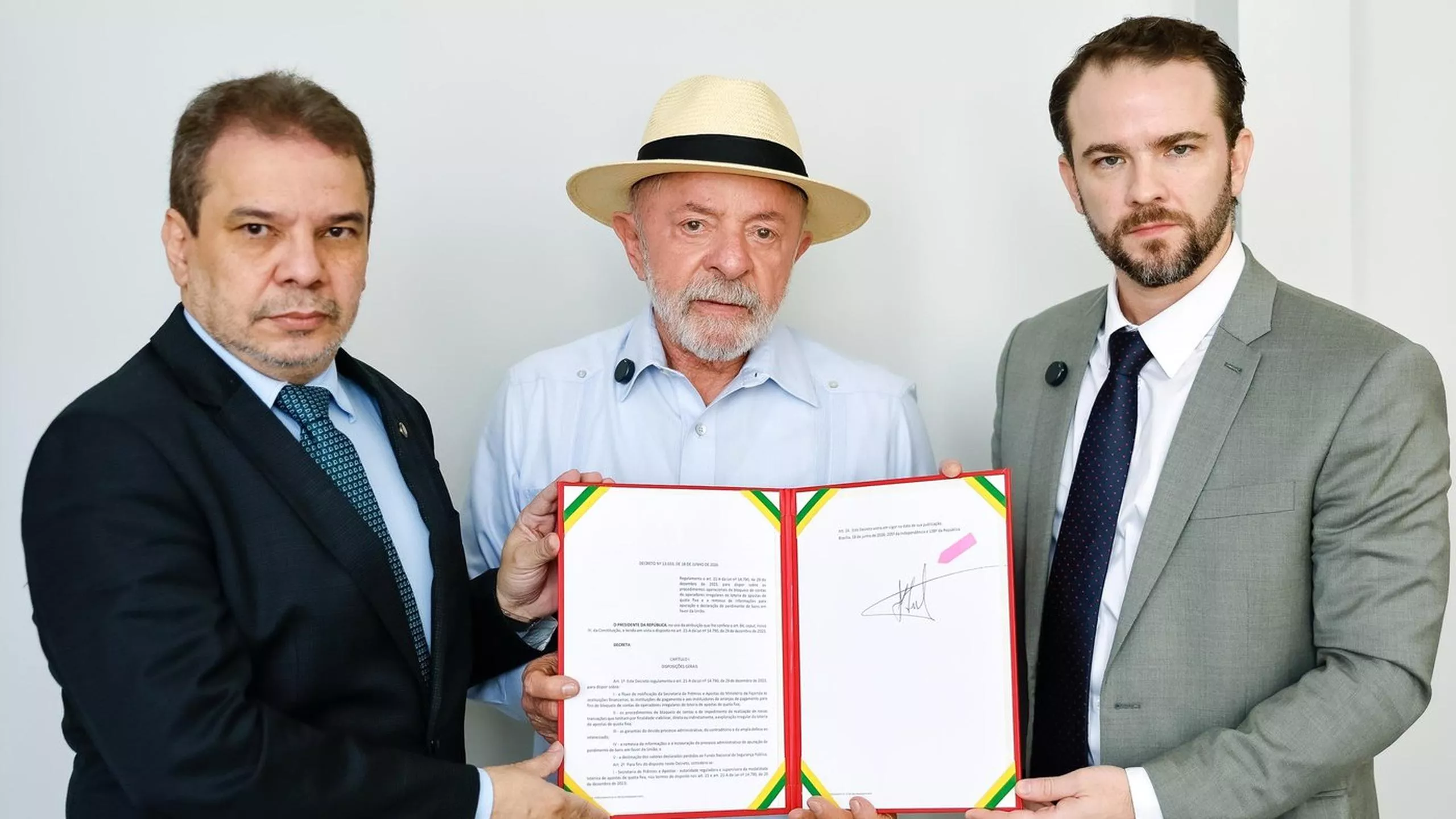 Lula assina decreto que destina recursos de bets ilegais para a segurança pública
