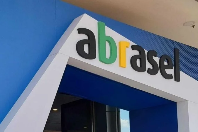 Congresso Abrasel debate o futuro dos bares e restaurantes em Brasília