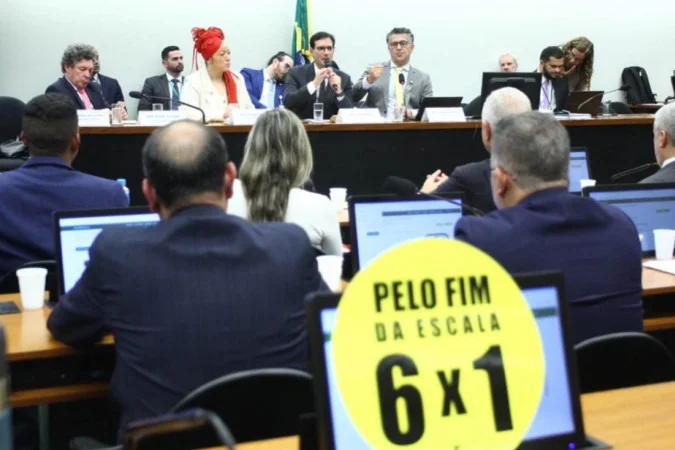 Lideranças divergem sobre votação de projeto do fim da escala 6×1