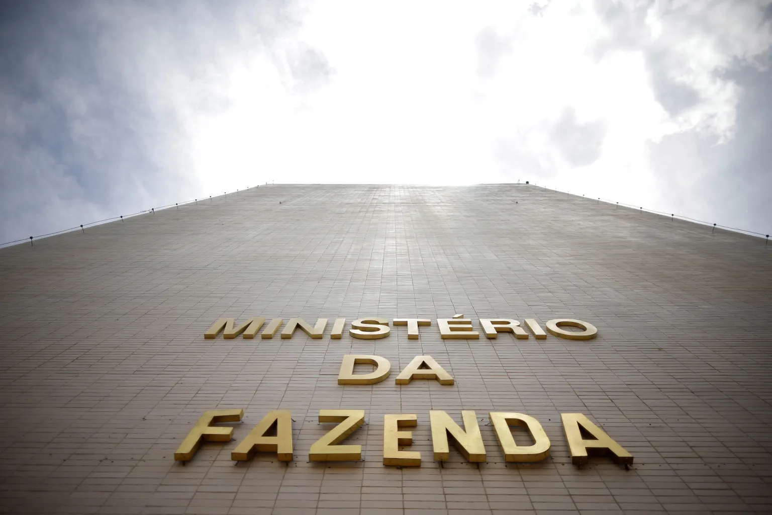 Fazenda deve elevar projeção para inflação em 2026 diante de El Niño mais forte