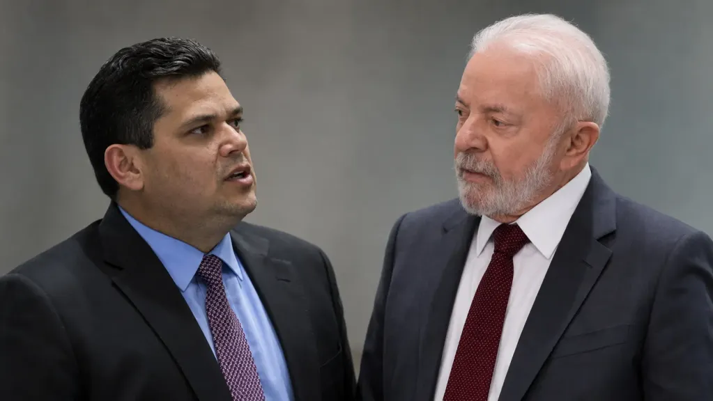 Pressão governista sobre Alcolumbre preocupa o Planalto