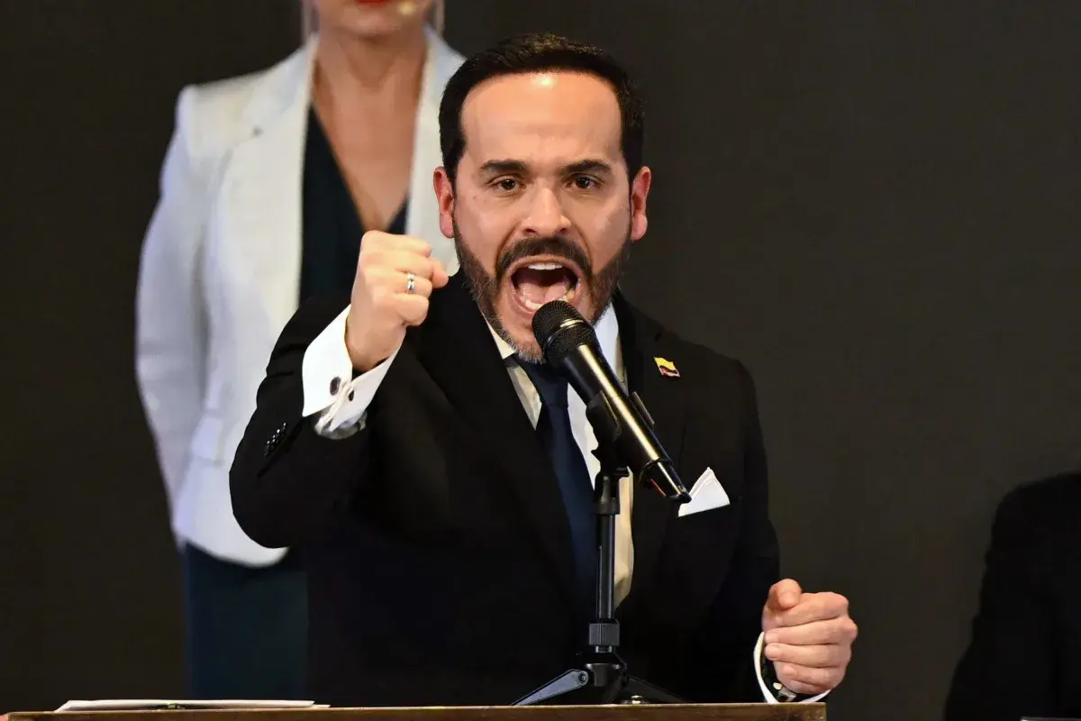 Presidente eleito da Colômbia anuncia rompimento com Cuba e Nicarágua e muda política externa