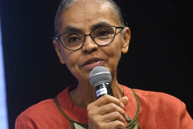 Marina Silva é alvo de tentativa de agressão durante ato de Haddad em SP