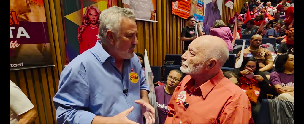 Ex-presidente do PT-DF, Jacy Afonso, participa de lançamento da candidatura de Leandro Grass ao GDF; ‘Nós vamos resolver o problema do BRB’