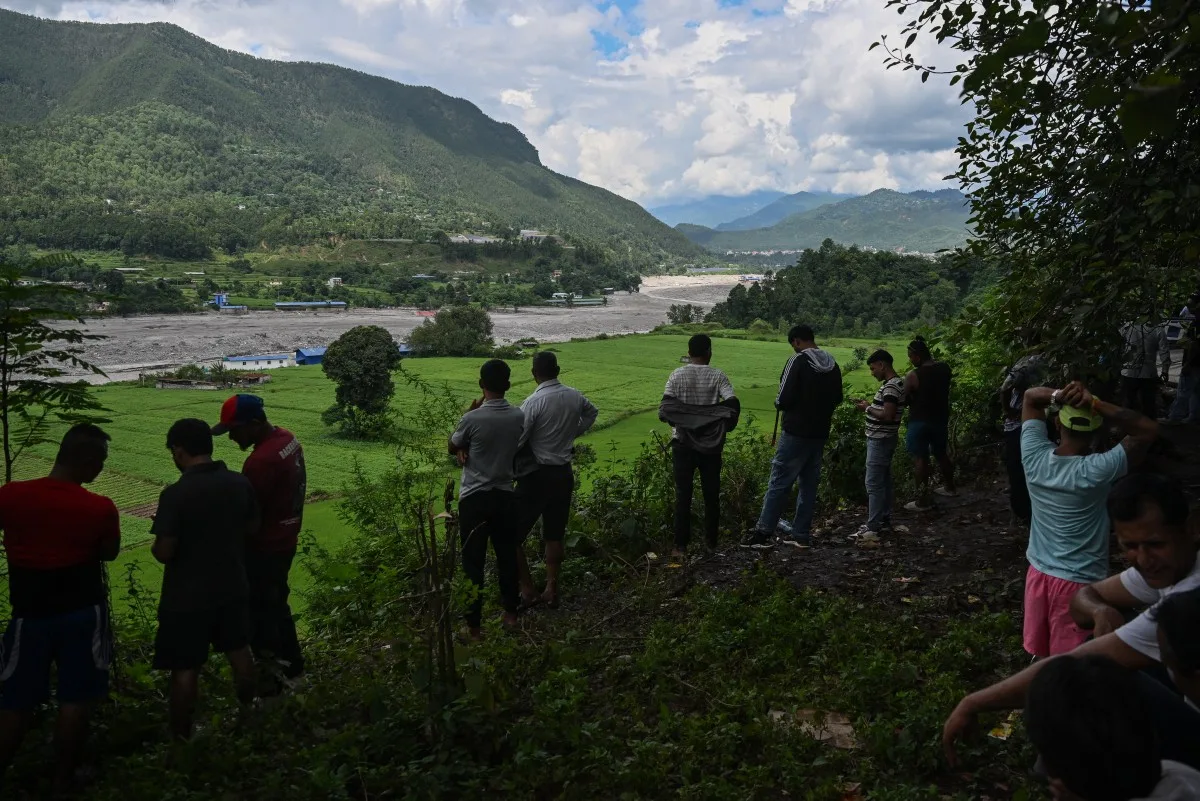 Novas inundações ameaçam Nepal enquanto número de mortos chega a 543