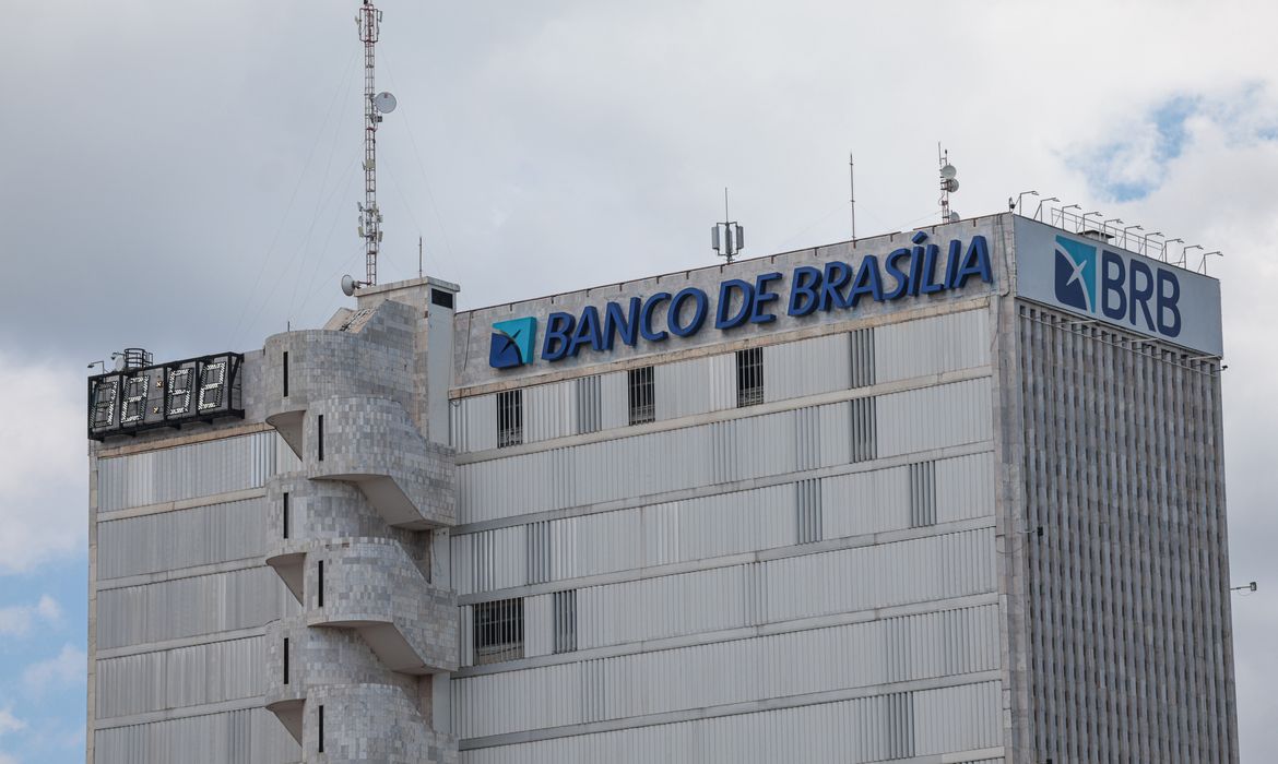 TCDF bloqueia até R$ 2,7 bilhões em bens de cinco ex-dirigentes do BRB no caso Master