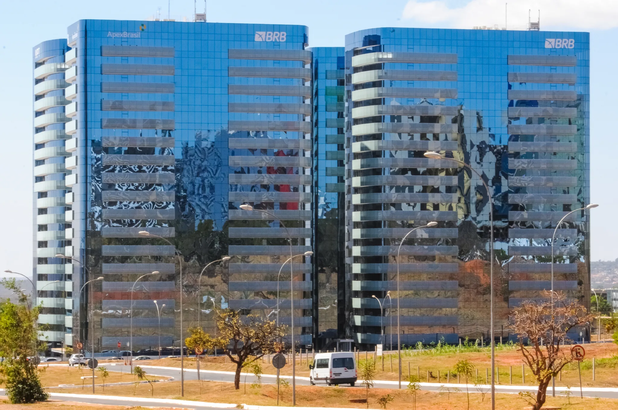 GDF cria comissão para recuperar recursos e negociar ressarcimentos ao BRB