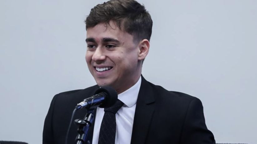 Nikolas compartilha documento falso atribuído à PF sobre conversas com Vorcaro
