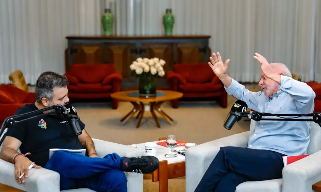 Lula critica Globo e Sergio Moro durante entrevista ao podcast Flow