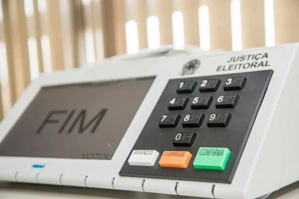 TRE-DF prepara urnas eletrônicas para o segundo turno das eleições