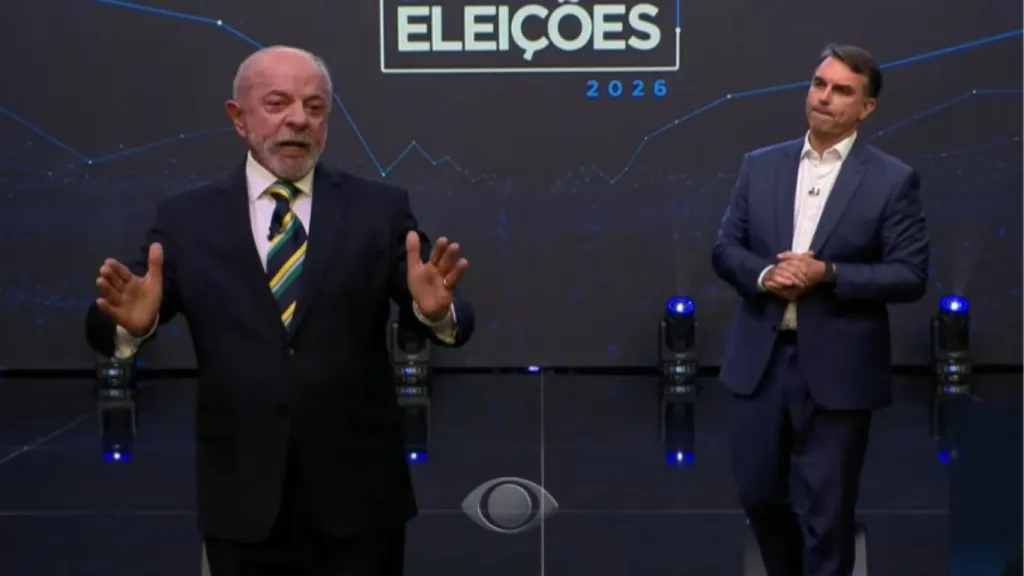 Lula questiona Flávio Bolsonaro sobre compra de mansão de R$ 10 milhões durante debate na Band