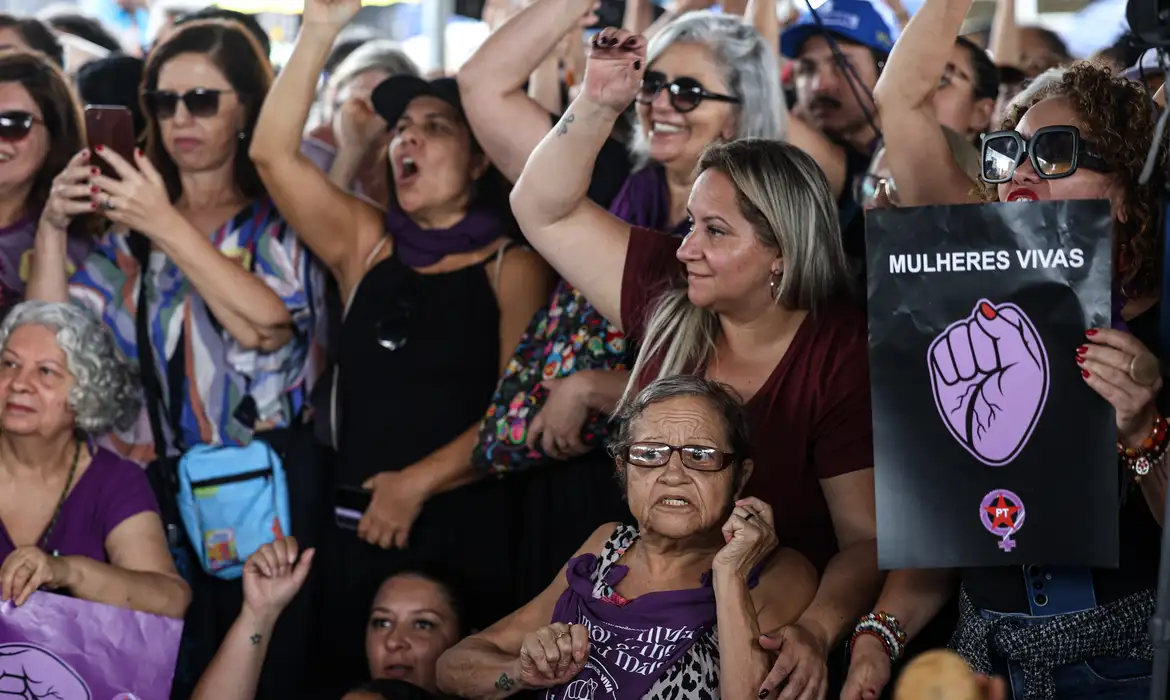 Violência política no período pré-eleitoral atinge maior nível da década, aponta estudo