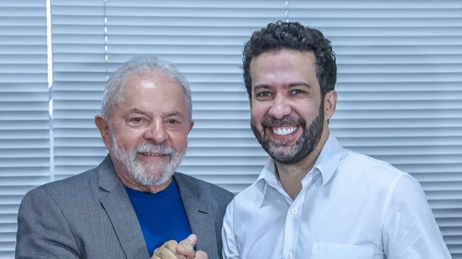 Lula participa de live com André Janones nesta quinta-feira (22), às 19h