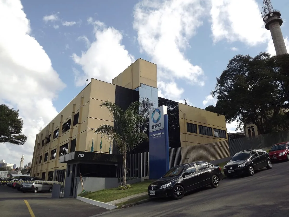 Justiça proíbe afiliada da Globo de pressionar funcionários sobre eleições no Paraná