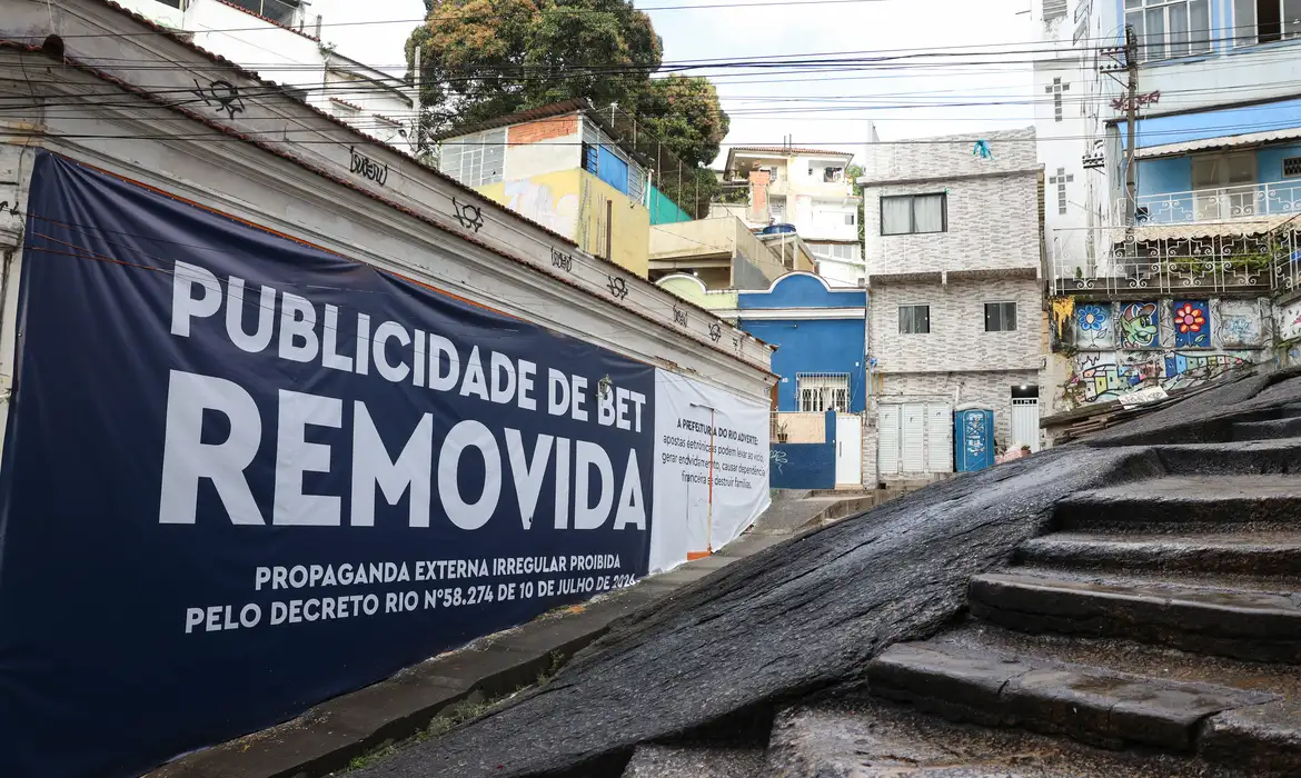 Associação de emissoras pede a Fux suspensão da medida provisória que proibiu as bets